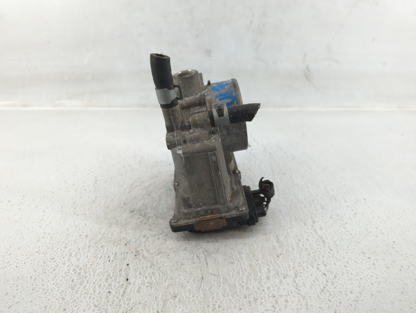 2007-2012 Nissan Sentra Throttle Body P/N:ET-A60-02 Fits OEM Used Auto Parts - Oemusedautoparts1.com
