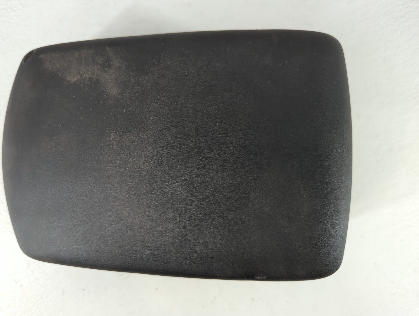 2010 Nissan Sentra Center Console Armrest Cover Lid Black - Oemusedautoparts1.com