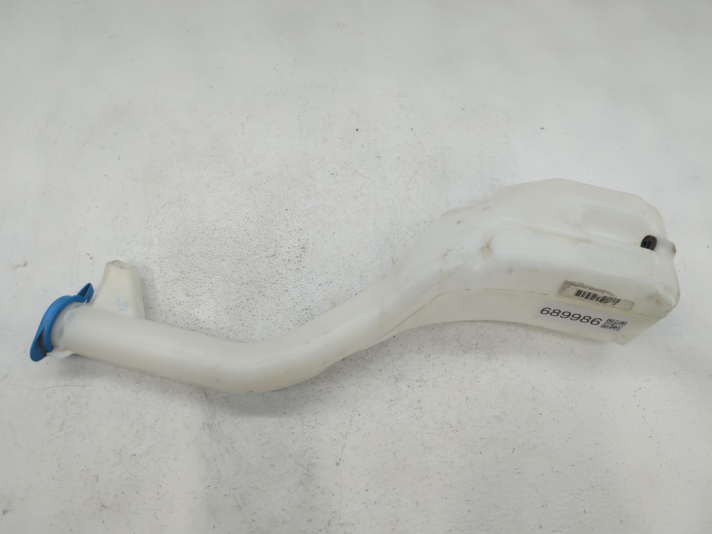 2007-2012 Nissan Sentra Windshield Washer Fluid Reservoir Bottle Oem - Oemusedautoparts1.com