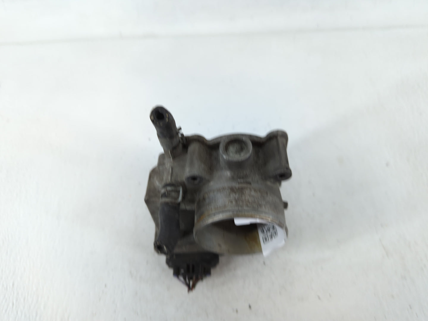 2007-2012 Nissan Sentra Throttle Body P/N:ET-A60-02 B Fits OEM Used Auto Parts - Oemusedautoparts1.com