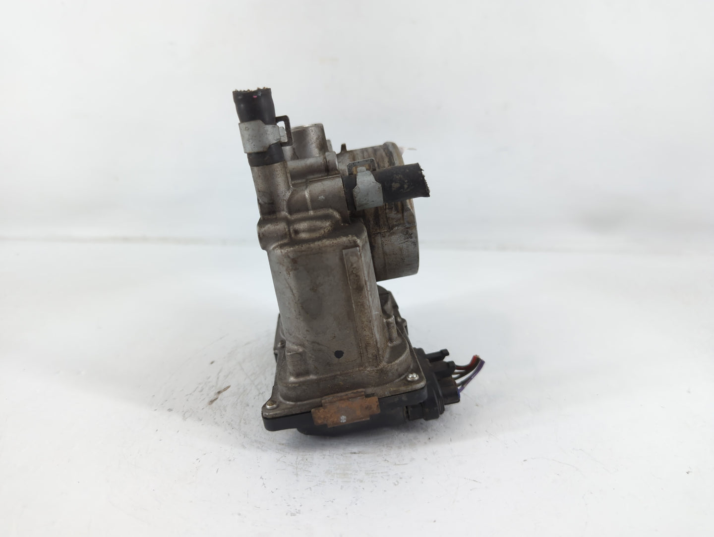 2007-2012 Nissan Sentra Throttle Body P/N:ET-A60-02 Fits OEM Used Auto Parts - Oemusedautoparts1.com