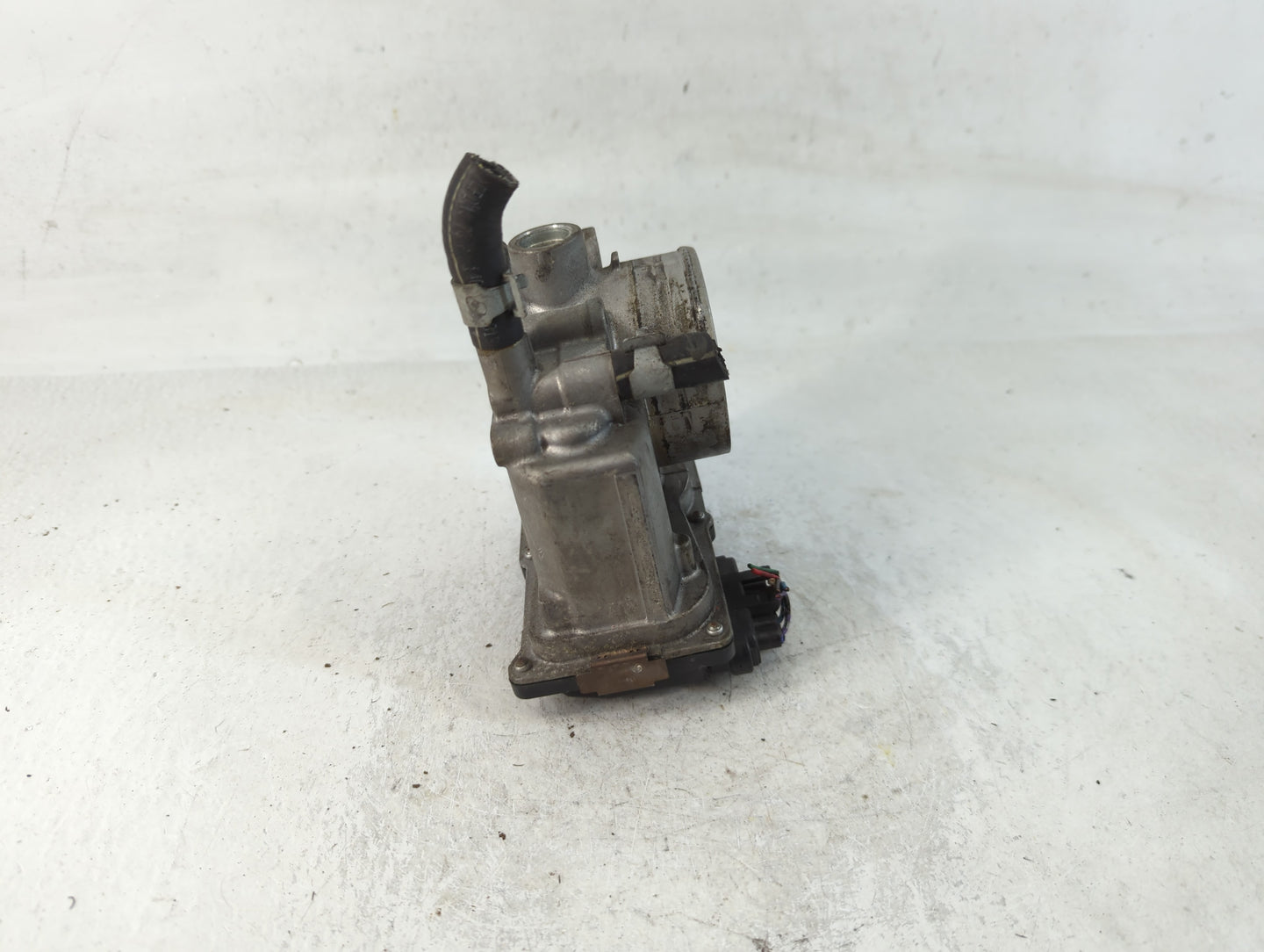 2007-2012 Nissan Sentra Throttle Body P/N:00227 ET-A60-02 Fits OEM Used Auto Parts - Oemusedautoparts1.com