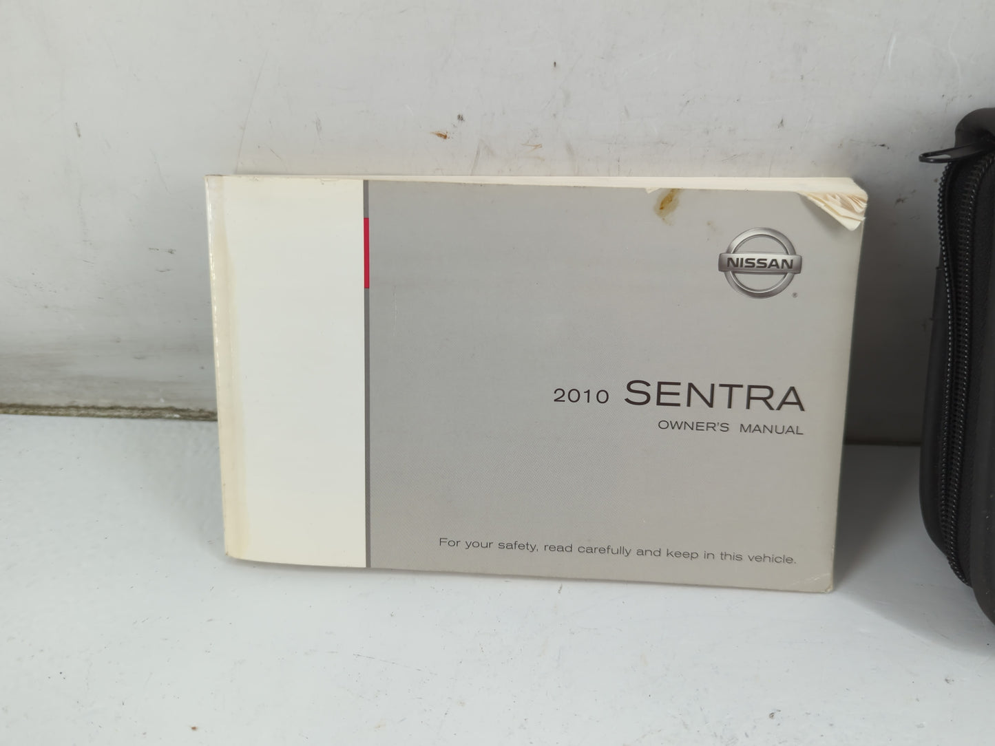 2010 Nissan Sentra Owners Manual Book Guide P/N:OM0E-0B16U0 OEM Used Auto Parts - Oemusedautoparts1.com