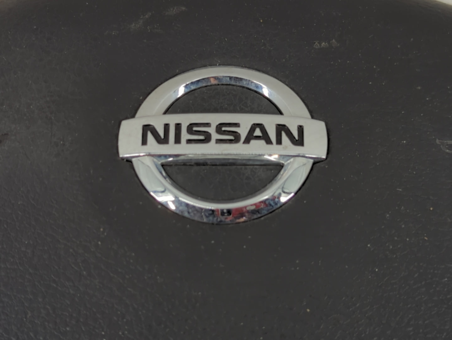 2010 Nissan Tiida Air Bag Driver Left Steering Wheel Mounted - Oemusedautoparts1.com