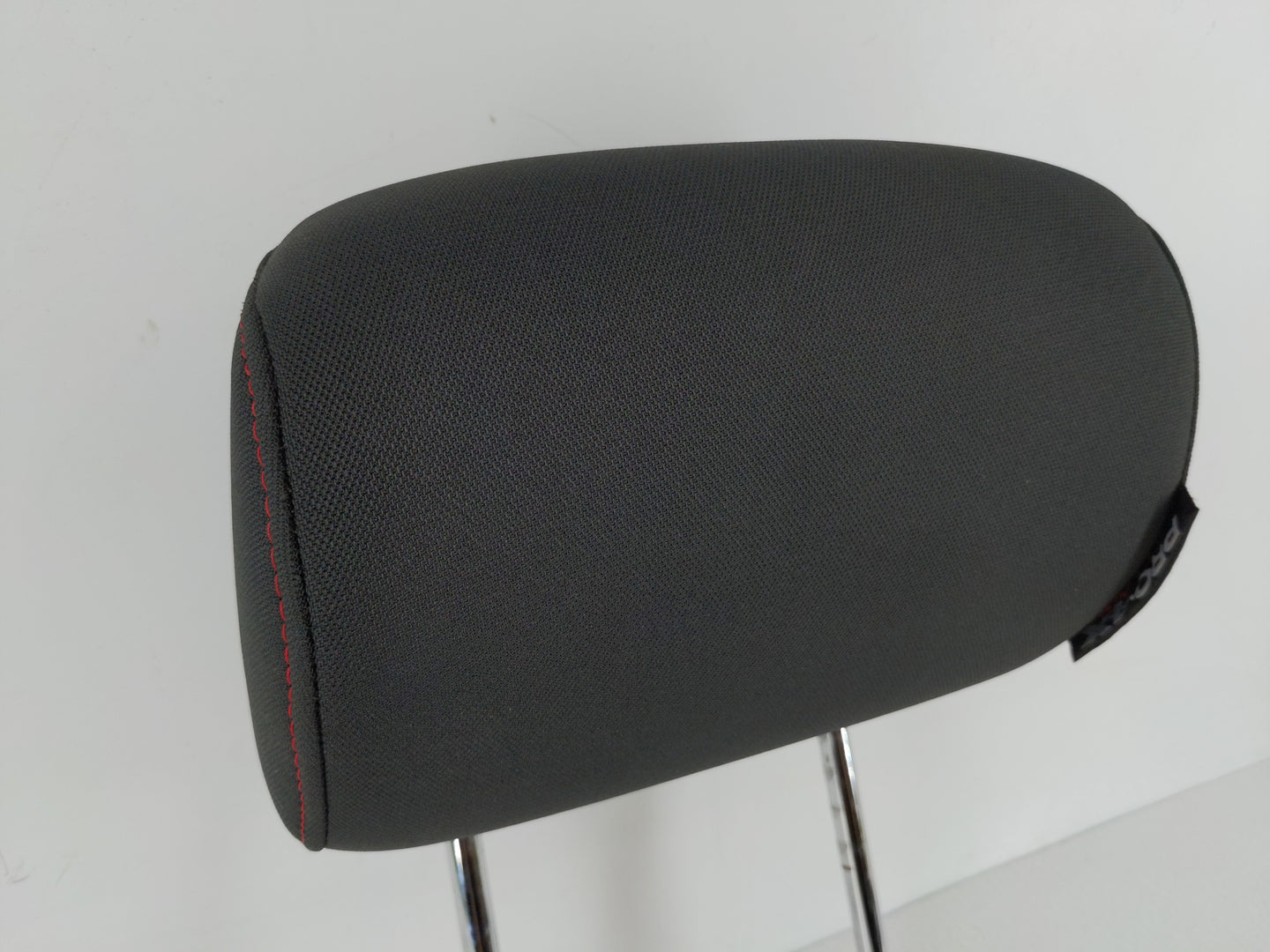 2010 Nissan Titan Headrest Head Rest Front Driver Passenger Seat Black - Oemusedautoparts1.com