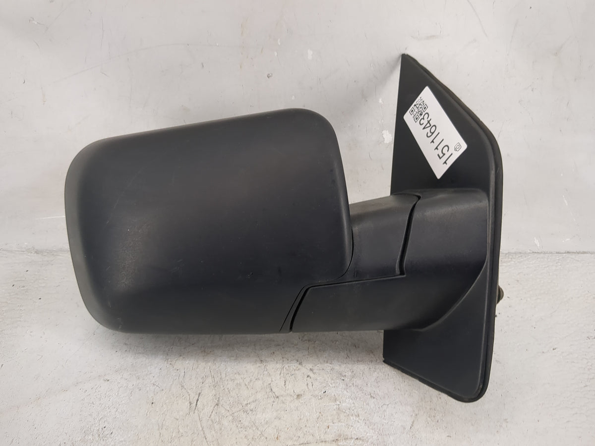 2004-2015 Nissan Titan Passenger Side View Mirror - Right Door Mirror OEM Used - Oemusedautoparts1.com