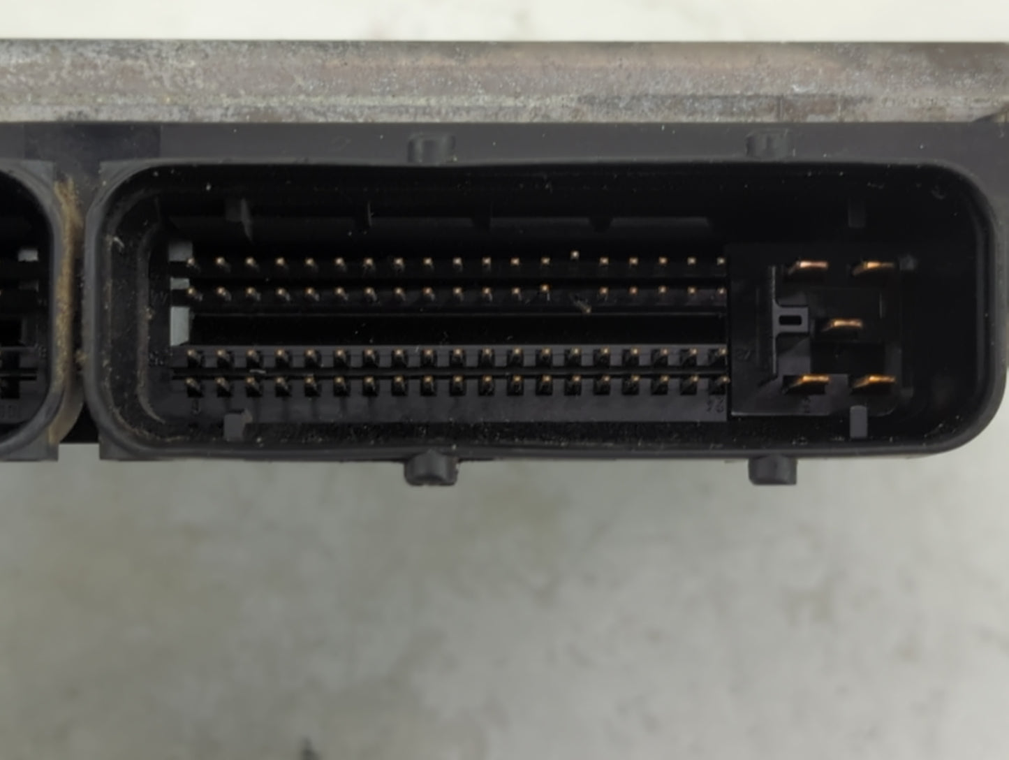 2010 Nissan Titan PCM Engine Control Computer ECU ECM PCU OEM Fits OEM Used Auto Parts - Oemusedautoparts1.com