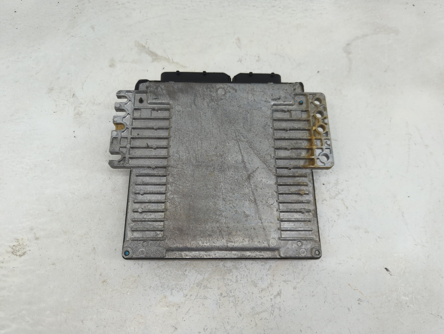 2010 Nissan Titan PCM Engine Control Computer ECU ECM PCU OEM Fits OEM Used Auto Parts - Oemusedautoparts1.com