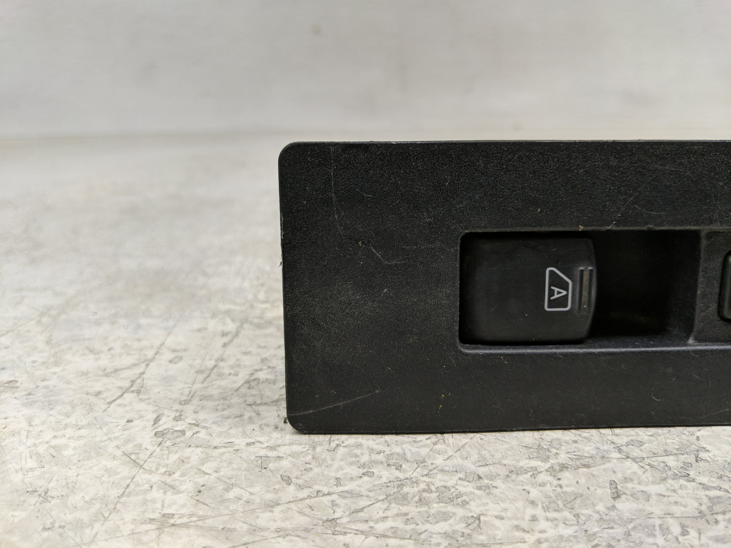 2010 Nissan Titan Master Power Window Switch Replacement Driver Side Left Fits OEM Used Auto Parts - Oemusedautoparts1.com