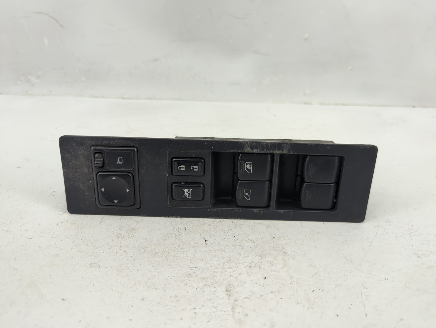 2004-2014 Nissan Titan Master Power Window Switch Replacement Driver Side Left Fits OEM Used Auto Parts - Oemusedautoparts1.