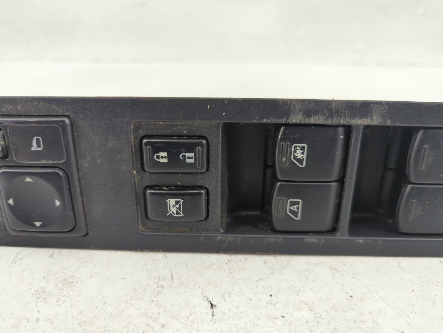 2004-2014 Nissan Titan Master Power Window Switch Replacement Driver Side Left Fits OEM Used Auto Parts - Oemusedautoparts1.