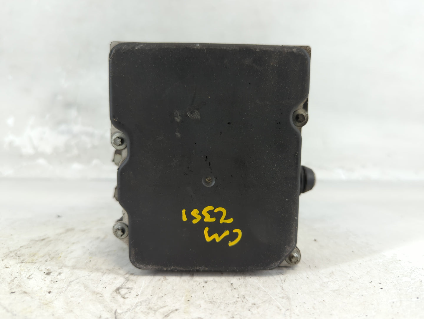 2010-2012 Nissan Versa ABS Pump Control Module Replacement P/N:47660 ZW80A Fits Fits 2010 2011 2012 OEM Used Auto Parts - Oe