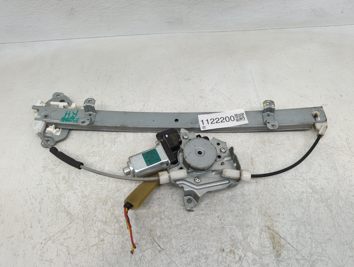 2010-2012 Nissan Versa Used Window Regulator Passenger Front - Oemusedautoparts1.com
