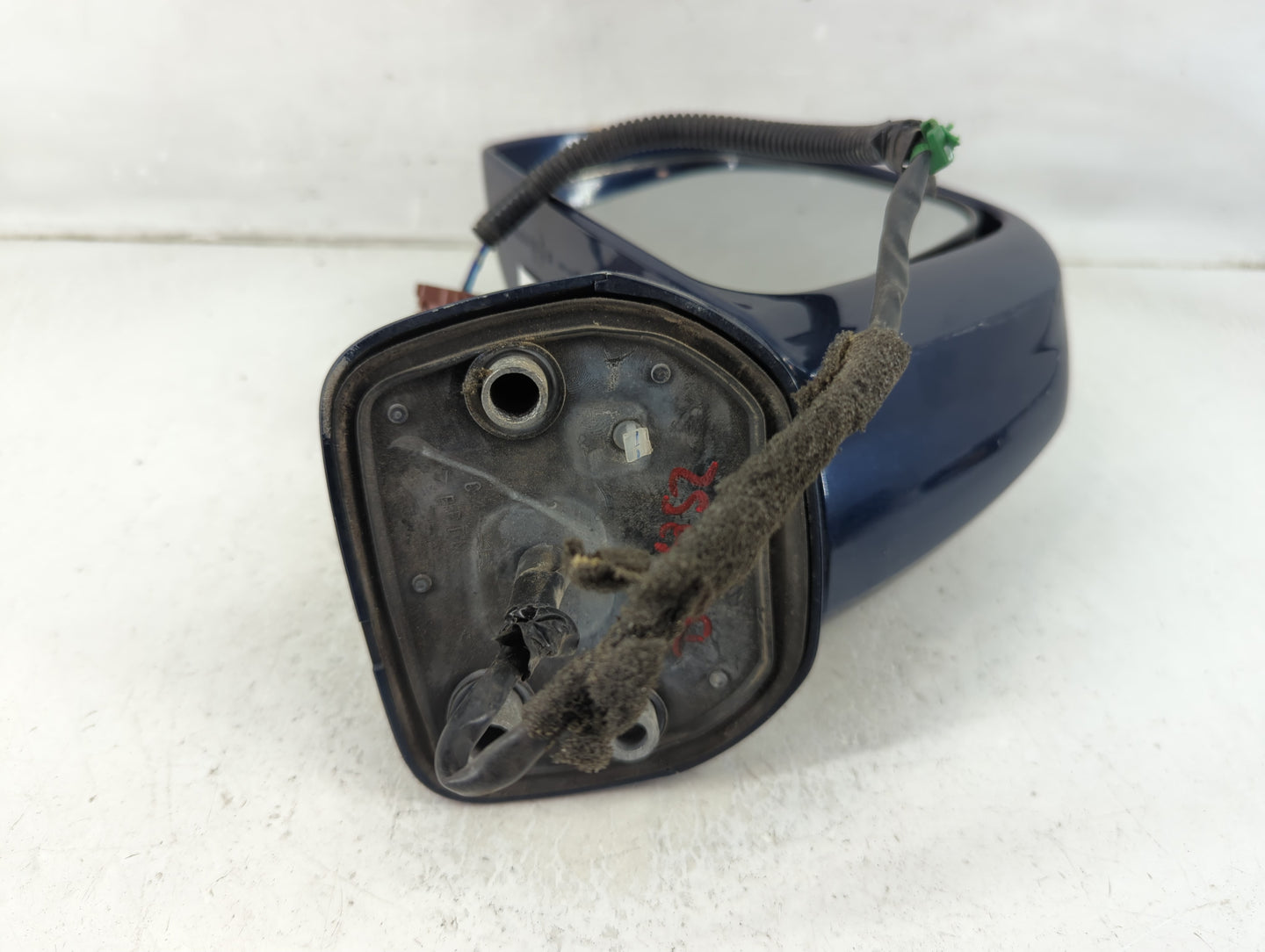 2008-2012 Nissan Versa Driver Side View Mirror - Left Door Mirror OEM Used - Oemusedautoparts1.com