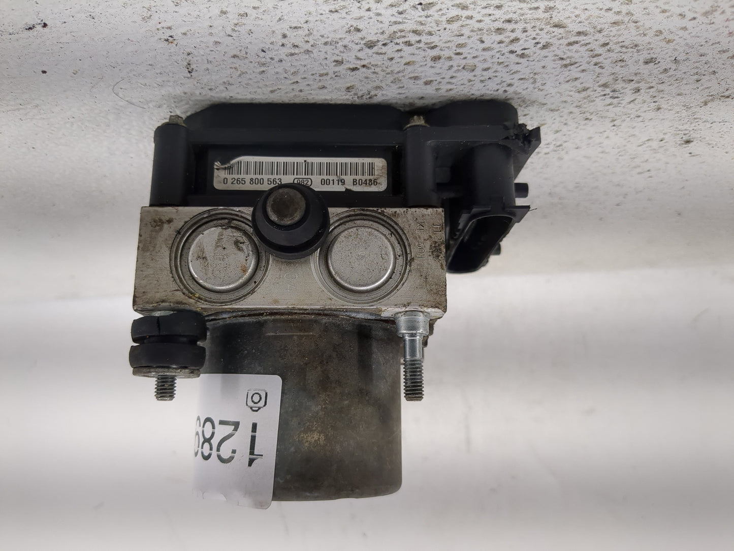 2009-2011 Nissan Versa ABS Pump Control Module Replacement P/N:0 265 800 563 Fits Fits 2009 2010 2011 OEM Used Auto Parts - 