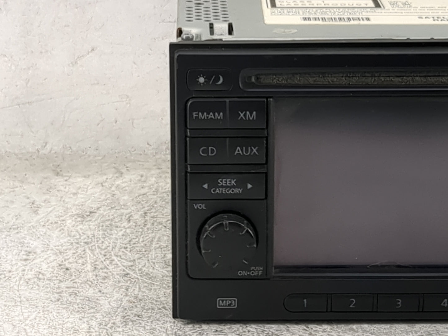 2010-2011 Nissan Versa Radio AM FM Cd Player Receiver Replacement P/N:25915ZW80B 7612830011 Fits Fits 2010 2011 OEM Used Aut