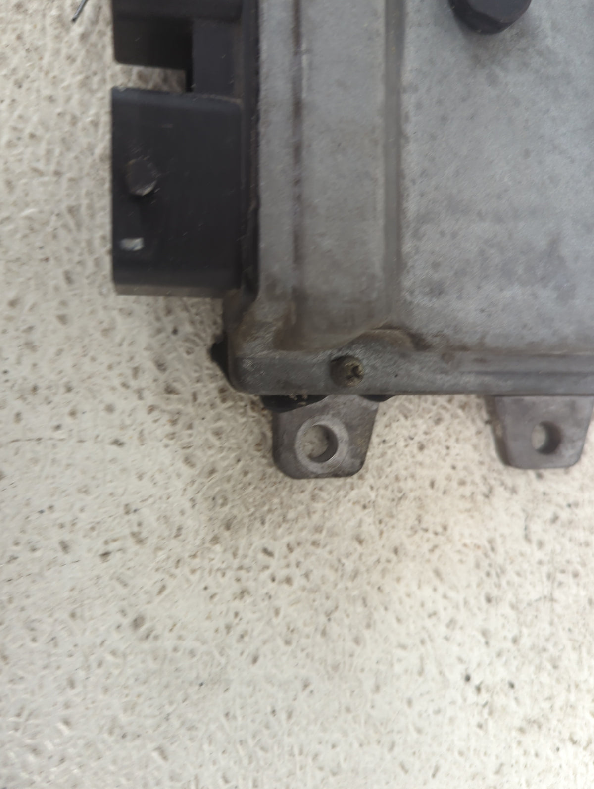 2010-2011 Nissan Versa PCM Engine Control Computer ECU ECM PCU OEM P/N:MEC901-180 B1 Fits Fits 2010 2011 OEM Used Auto Parts