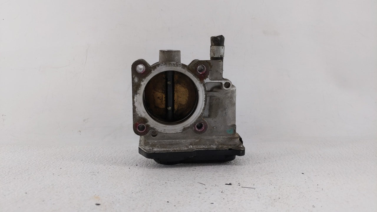 2007-2012 Nissan Versa Throttle Body P/N:ET-A60-02 E ET-A60-02 J Fits OEM Used Auto Parts - Oemusedautoparts1.com
