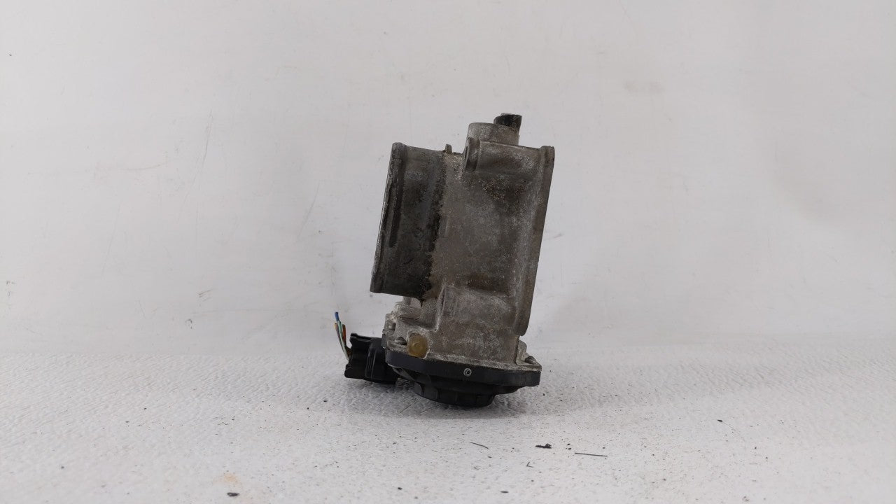 2007-2012 Nissan Versa Throttle Body P/N:ET-A60-02 E ET-A60-02 J Fits OEM Used Auto Parts - Oemusedautoparts1.com