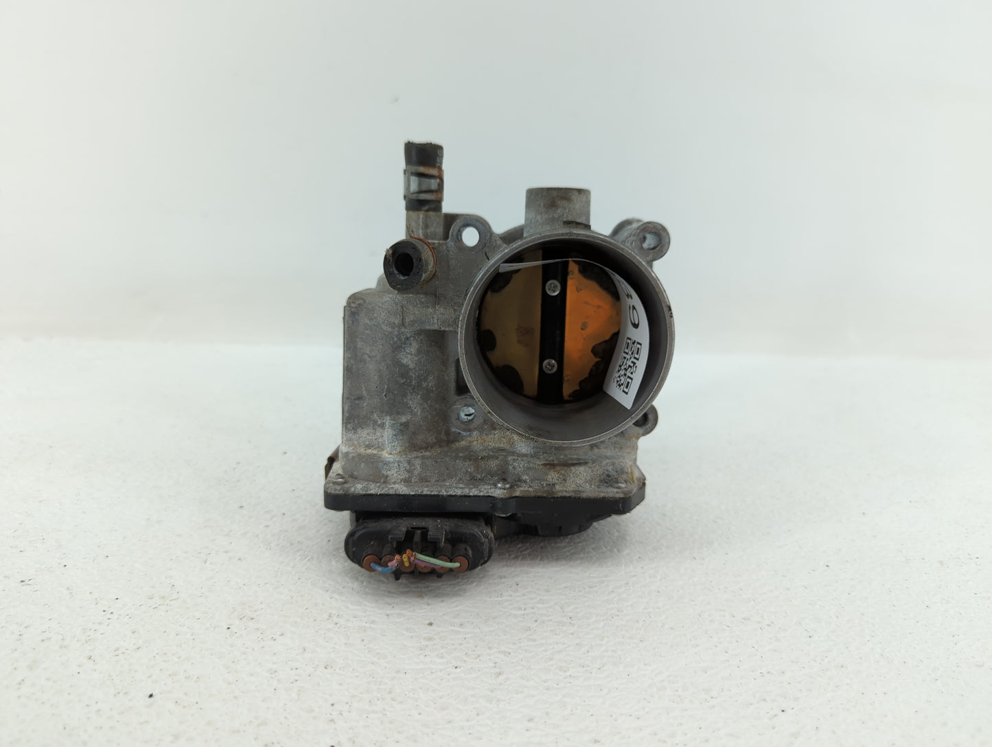 2007-2012 Nissan Versa Throttle Body P/N:ET-A60-02 E ET-A60-02 J Fits OEM Used Auto Parts - Oemusedautoparts1.com