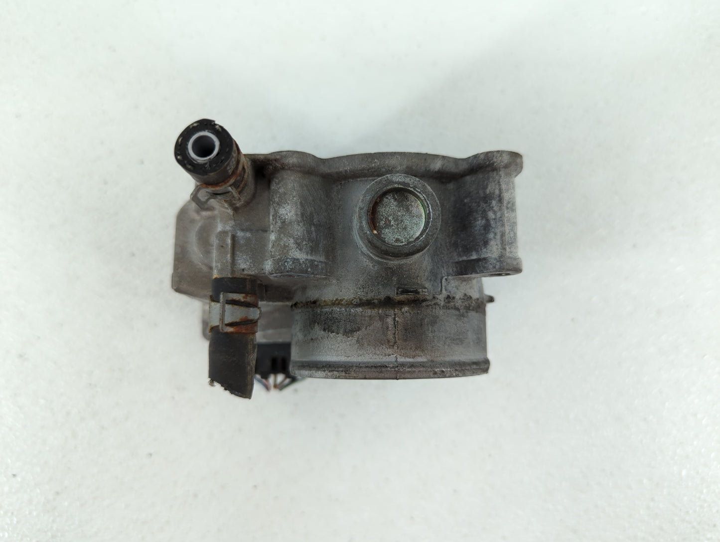 2007-2012 Nissan Versa Throttle Body P/N:ET-A60-02 E ET-A60-02 J Fits OEM Used Auto Parts - Oemusedautoparts1.com