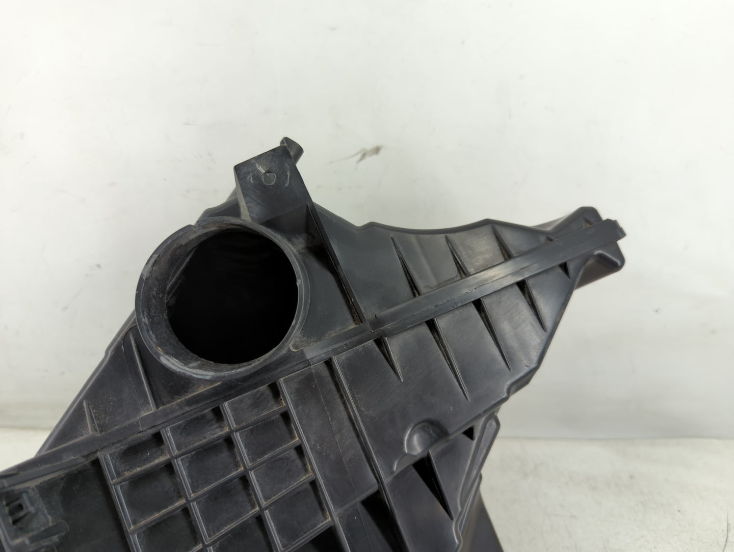 2007-2011 Nissan Versa Air Cleaner Intake-duct Hose Tube - Oemusedautoparts1.com