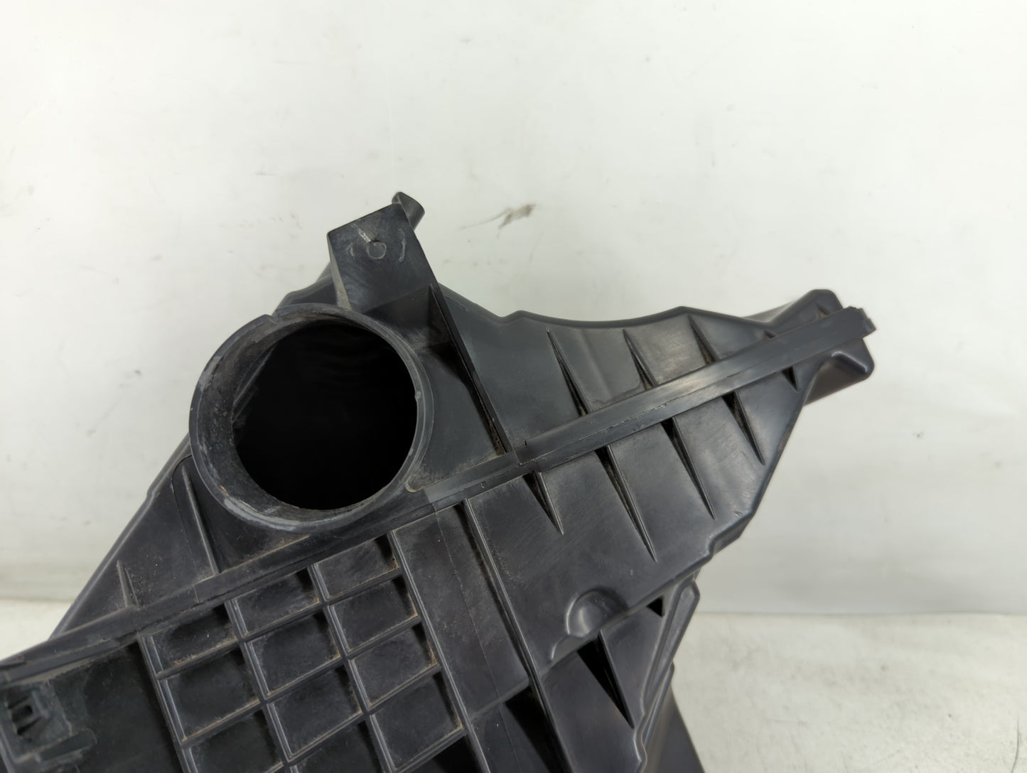 2007-2011 Nissan Versa Air Cleaner Intake-duct Hose Tube - Oemusedautoparts1.com