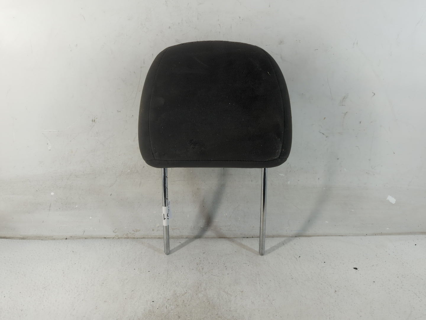2010 Nissan Versa Headrest Head Rest Rear Seat Fits OEM Used Auto Parts - Oemusedautoparts1.com