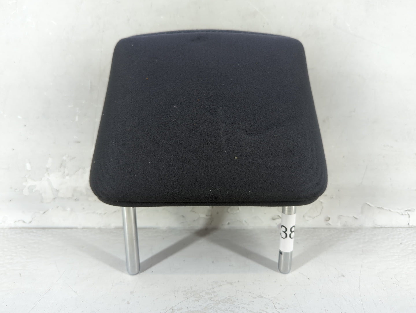2010 Nissan Versa Headrest Head Rest Rear Seat Fits OEM Used Auto Parts - Oemusedautoparts1.com