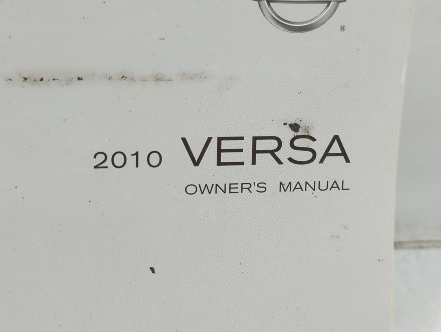 2010 Nissan Versa Owners Manual Book Guide P/N:OM0E-0C11U1 OEM Used Auto Parts - Oemusedautoparts1.com