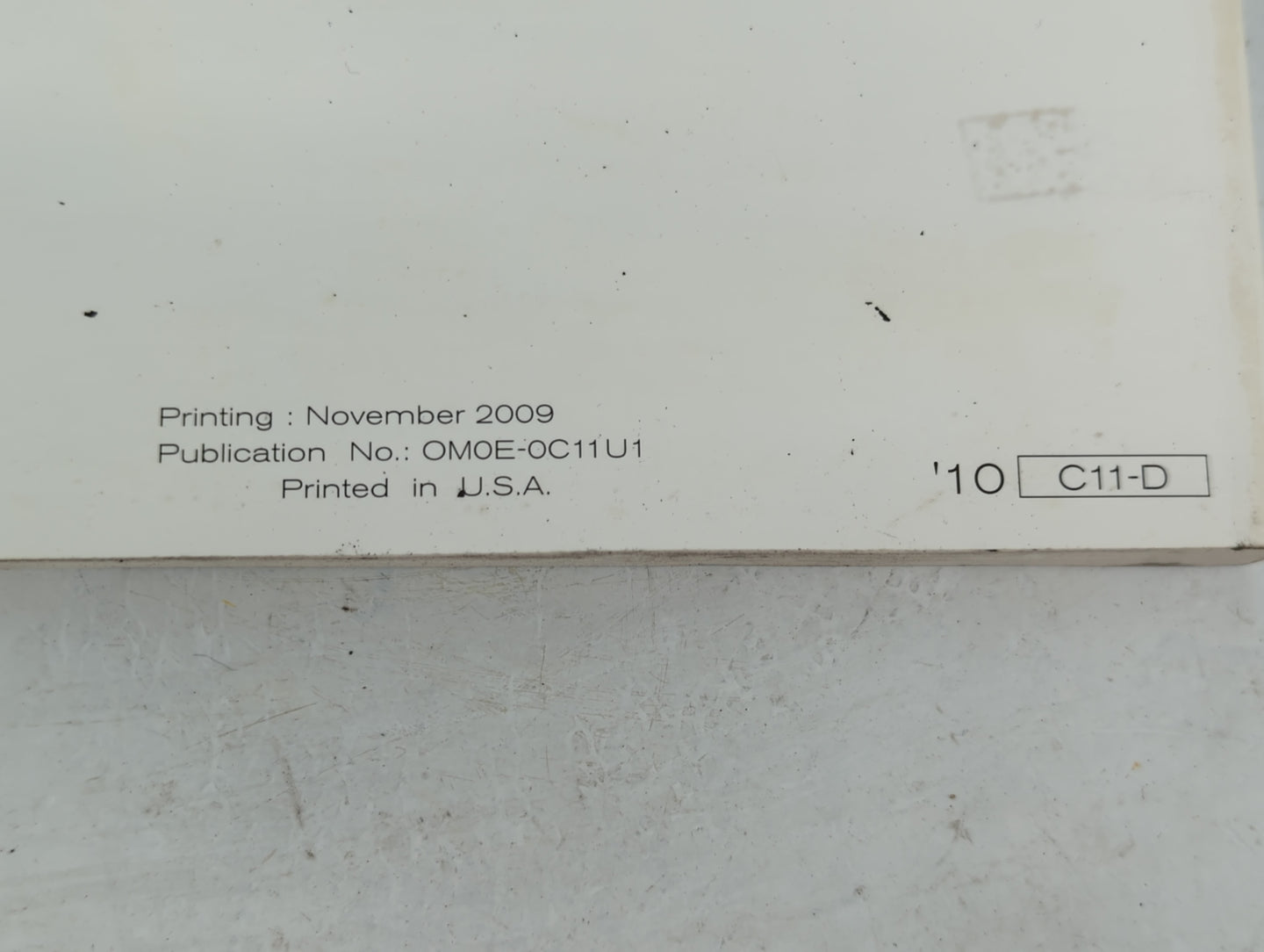 2010 Nissan Versa Owners Manual Book Guide P/N:OM0E-0C11U1 OEM Used Auto Parts - Oemusedautoparts1.com