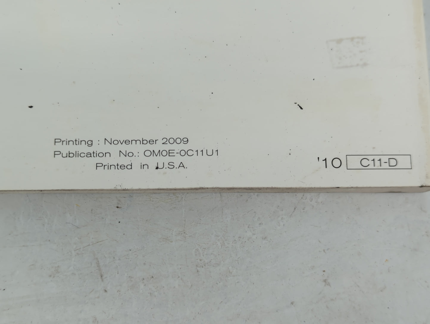 2010 Nissan Versa Owners Manual Book Guide P/N:OM0E-0C11U1 OEM Used Auto Parts - Oemusedautoparts1.com