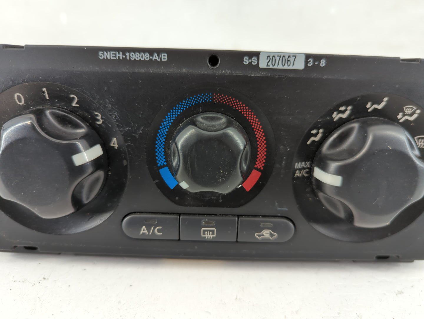 2005-2010 Nissan Xterra Climate Control Module Temperature AC/Heater Replacement P/N:5NEH-19808-B 5NEH-19808-A Fits OEM Used