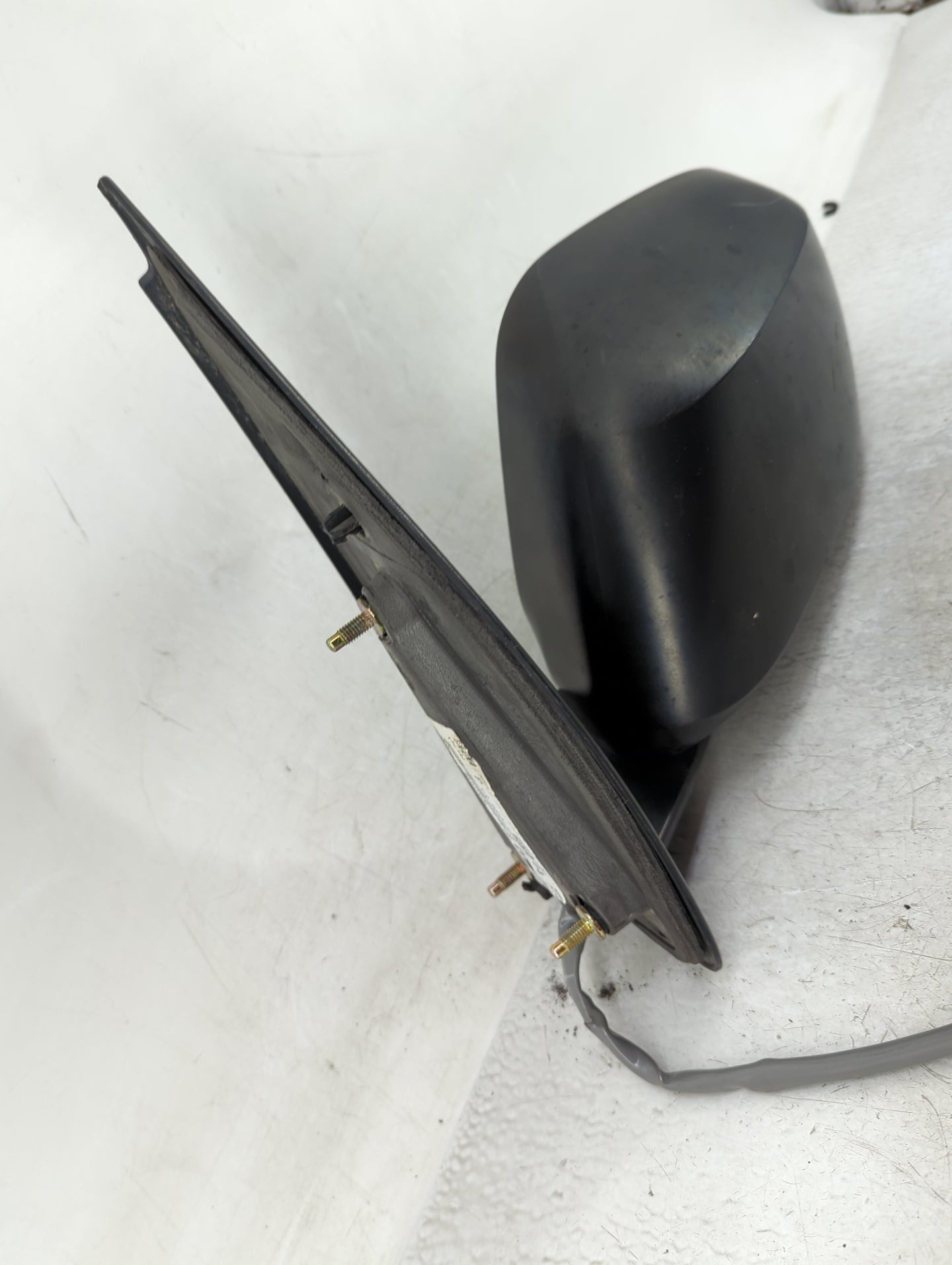 2005-2015 Nissan Xterra Driver Side View Mirror - Left Door Mirror OEM Used - Oemusedautoparts1.com