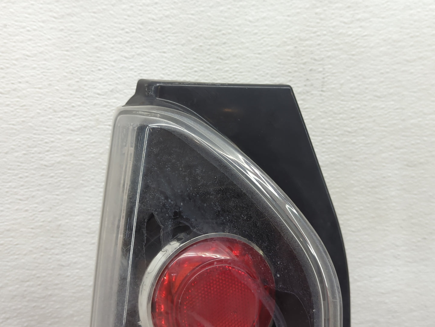 2005-2015 Nissan Xterra Tail Light Assembly Passenger Right OEM Fits Fits 2005 2006 2007 2008 2009 2010 2011 2012 2013 2014 