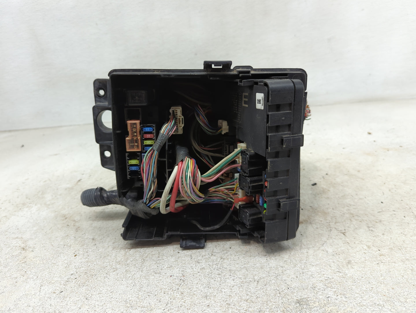 2010-2015 Nissan Xterra Fusebox Fuse Box Panel Relay Module P/N:24382 ZL00A Fits OEM Used Auto Parts - Oemusedautoparts1.com