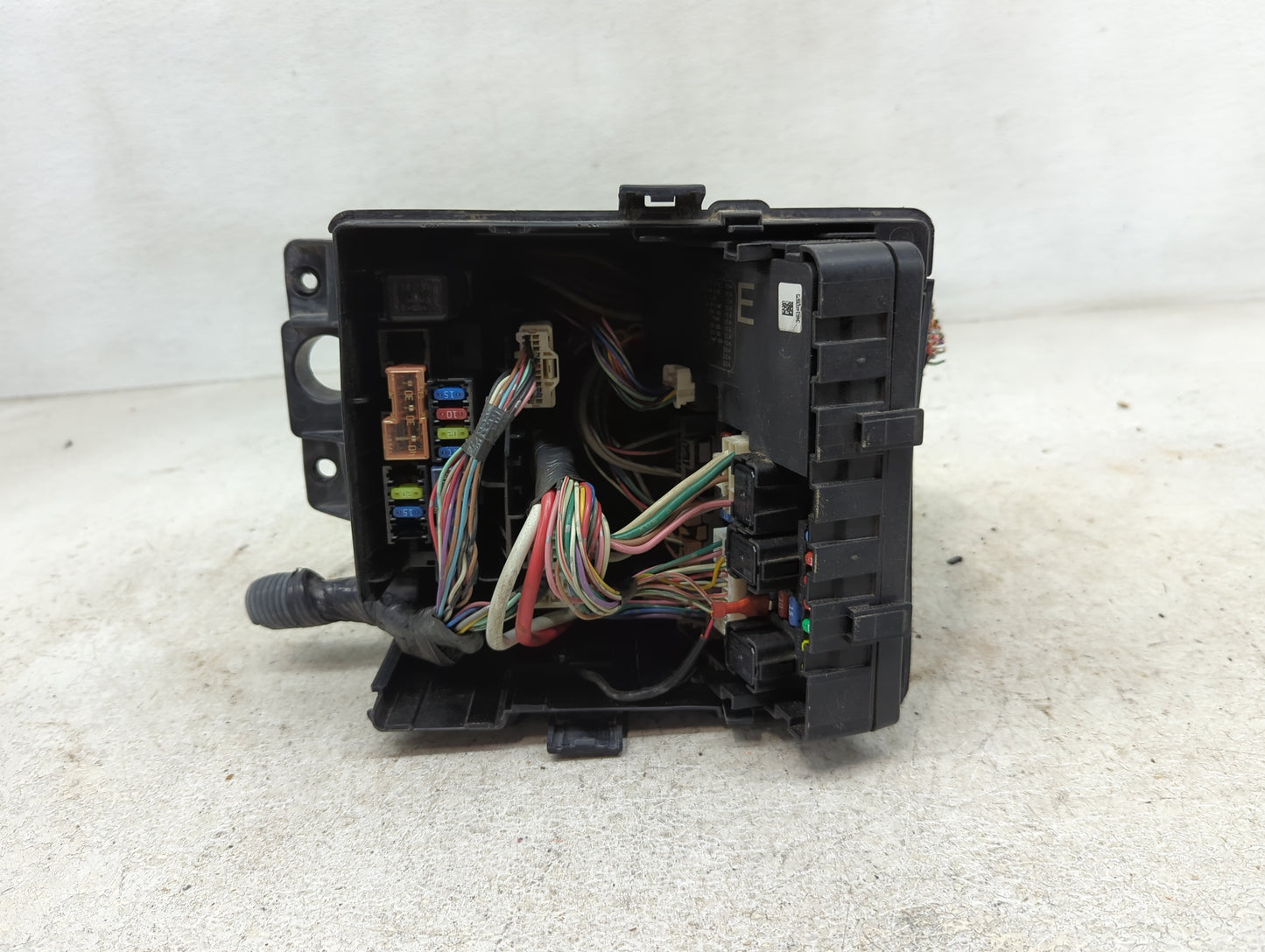 2010-2015 Nissan Xterra Fusebox Fuse Box Panel Relay Module P/N:24382 ZL00A Fits OEM Used Auto Parts - Oemusedautoparts1.com
