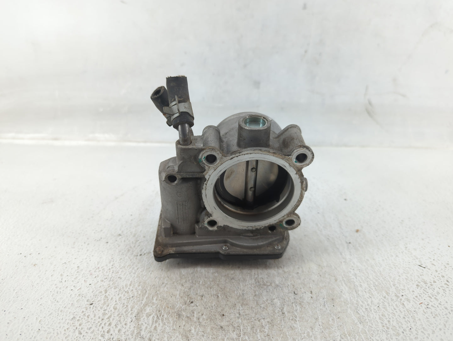 2005-2012 Nissan Xterra Throttle Body P/N:16119 7S001 Fits Fits 2005 2006 2007 2008 2009 2010 2011 2012 2013 2014 OEM Used A