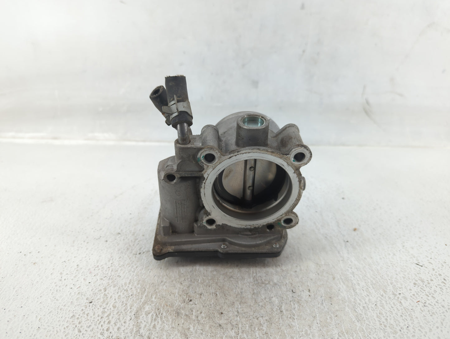 2005-2012 Nissan Xterra Throttle Body P/N:16119 7S001 Fits Fits 2005 2006 2007 2008 2009 2010 2011 2012 2013 2014 OEM Used A