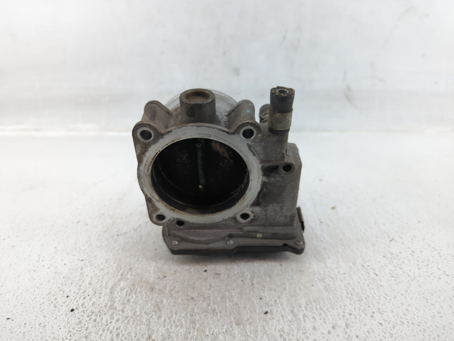 2005-2012 Nissan Xterra Throttle Body P/N:16119 7S001 Fits Fits 2005 2006 2007 2008 2009 2010 2011 2012 2013 2014 OEM Used A