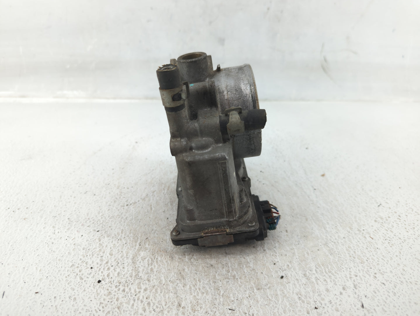 2005-2012 Nissan Xterra Throttle Body P/N:16119 7S001 Fits Fits 2005 2006 2007 2008 2009 2010 2011 2012 2013 2014 OEM Used A