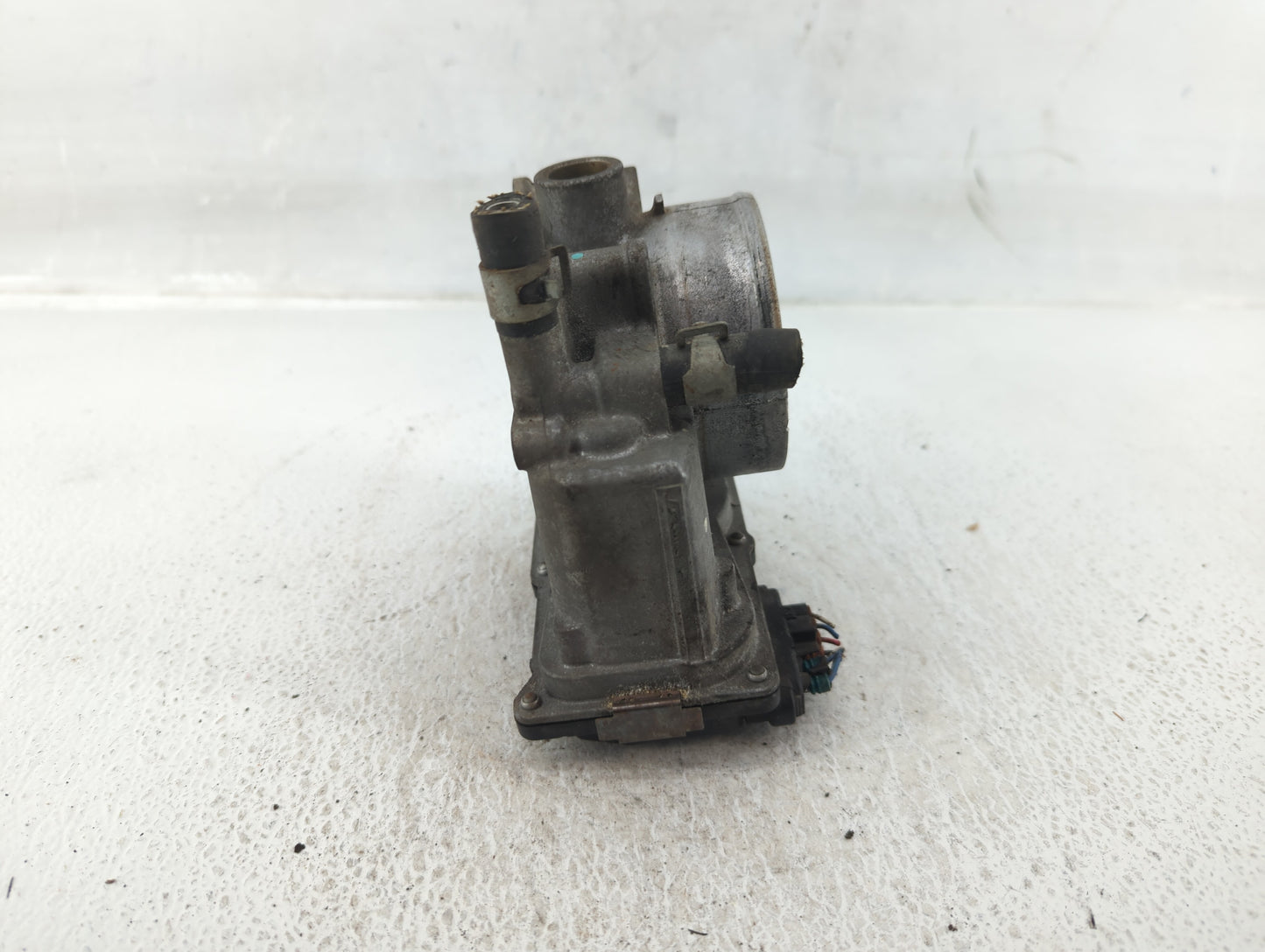 2005-2012 Nissan Xterra Throttle Body P/N:16119 7S001 Fits Fits 2005 2006 2007 2008 2009 2010 2011 2012 2013 2014 OEM Used A