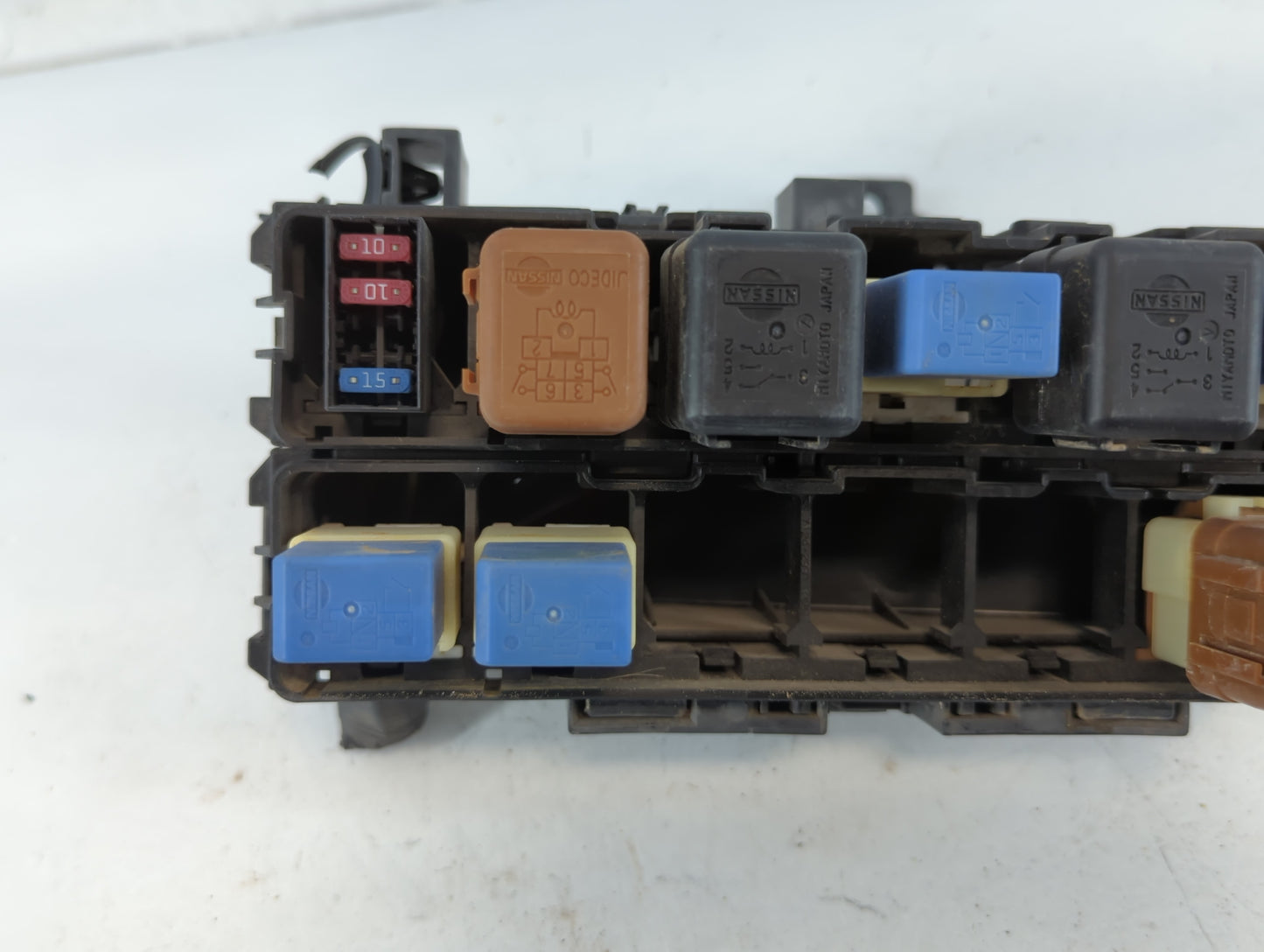 2010-2015 Nissan Xterra Fusebox Fuse Box Panel Relay Module P/N:24382 Fits OEM Used Auto Parts - Oemusedautoparts1.com