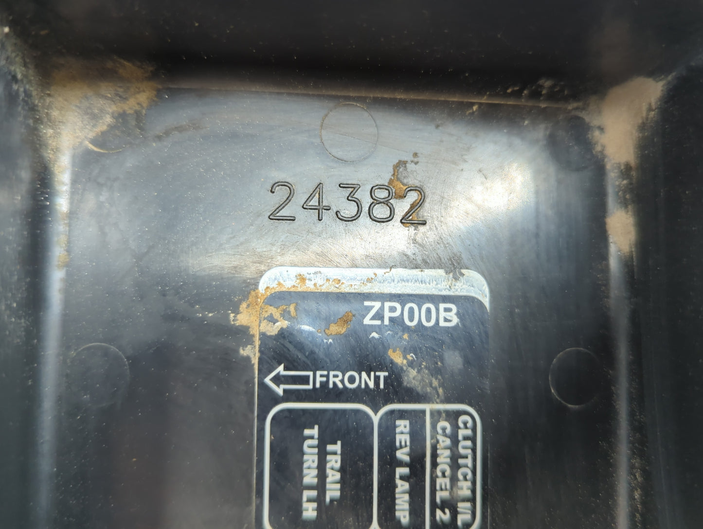 2010-2015 Nissan Xterra Fusebox Fuse Box Panel Relay Module P/N:24382 Fits OEM Used Auto Parts - Oemusedautoparts1.com