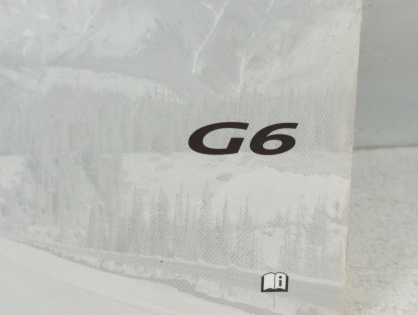 2010 Pontiac G6 Owners Manual Book Guide P/N:25852252 OEM Used Auto Parts - Oemusedautoparts1.com