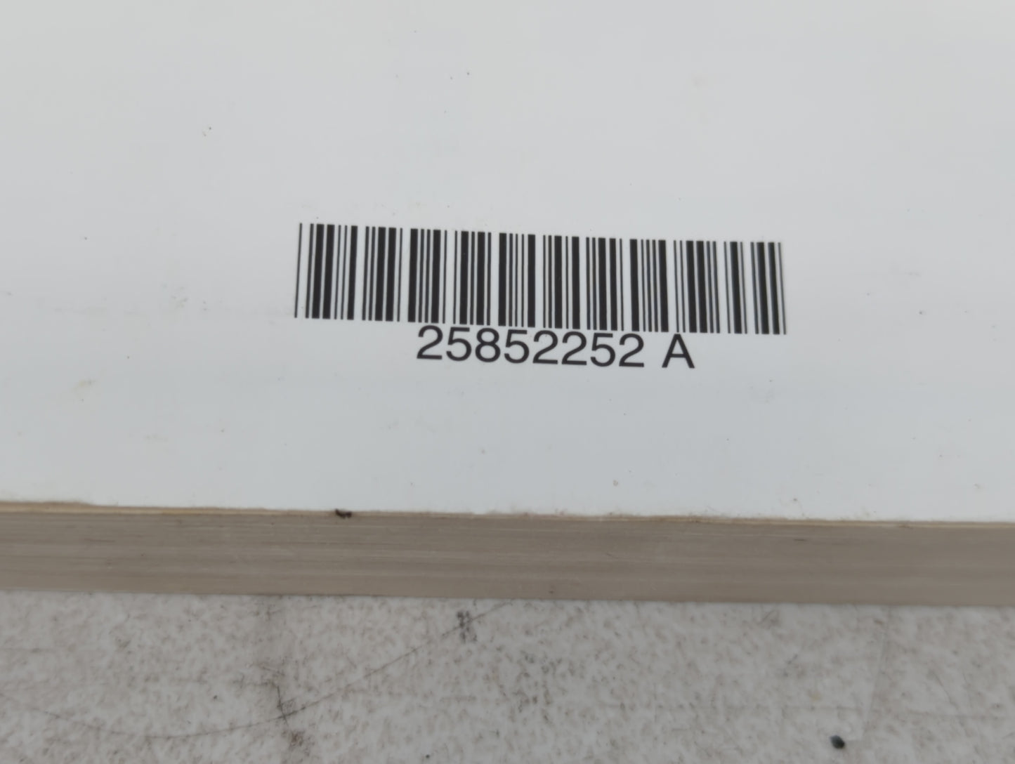2010 Pontiac G6 Owners Manual Book Guide P/N:25852252 OEM Used Auto Parts - Oemusedautoparts1.com