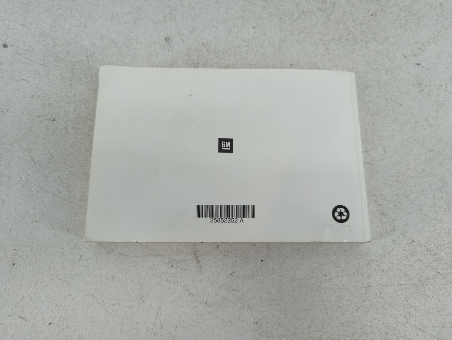 2010 Pontiac G6 Owners Manual Book Guide P/N:25852252 OEM Used Auto Parts - Oemusedautoparts1.com