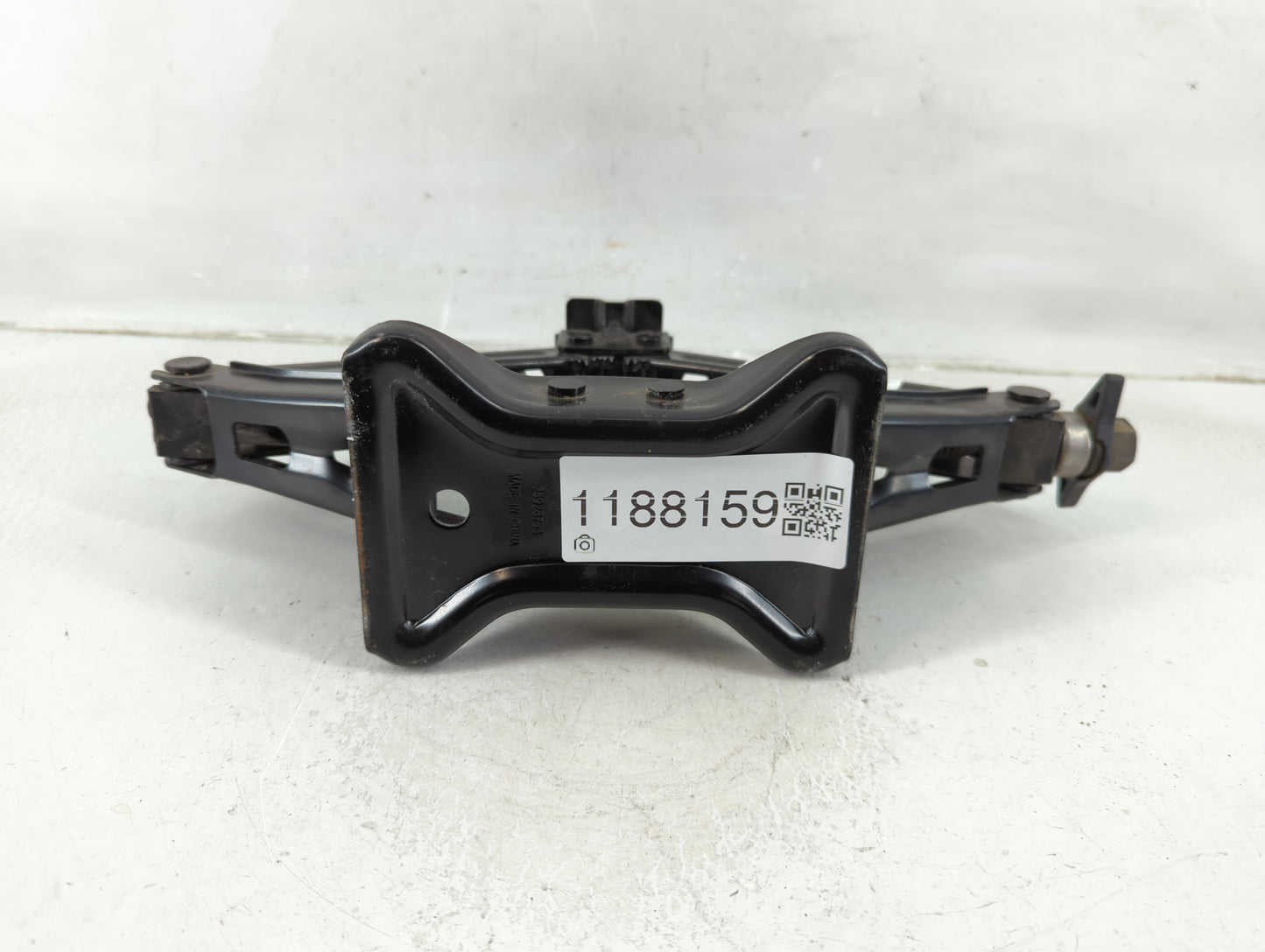 2010 Pontiac G6 Spare Scissor Car Jack - Oemusedautoparts1.com