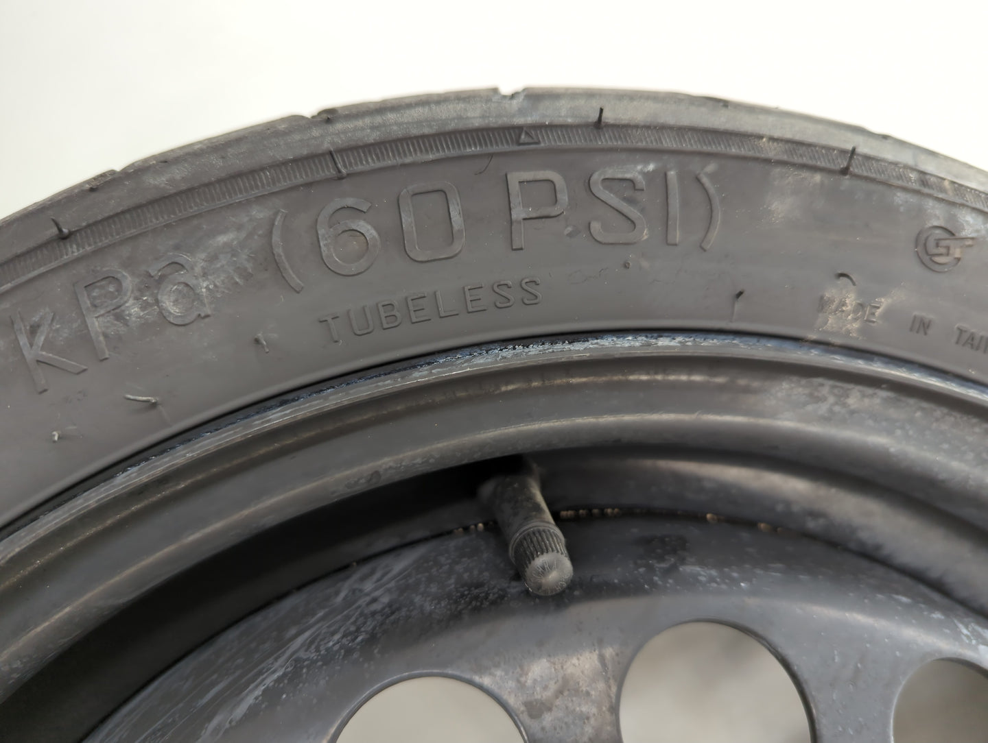 2010 Pontiac G6 Spare Donut Tire Wheel Rim Oem - Oemusedautoparts1.com