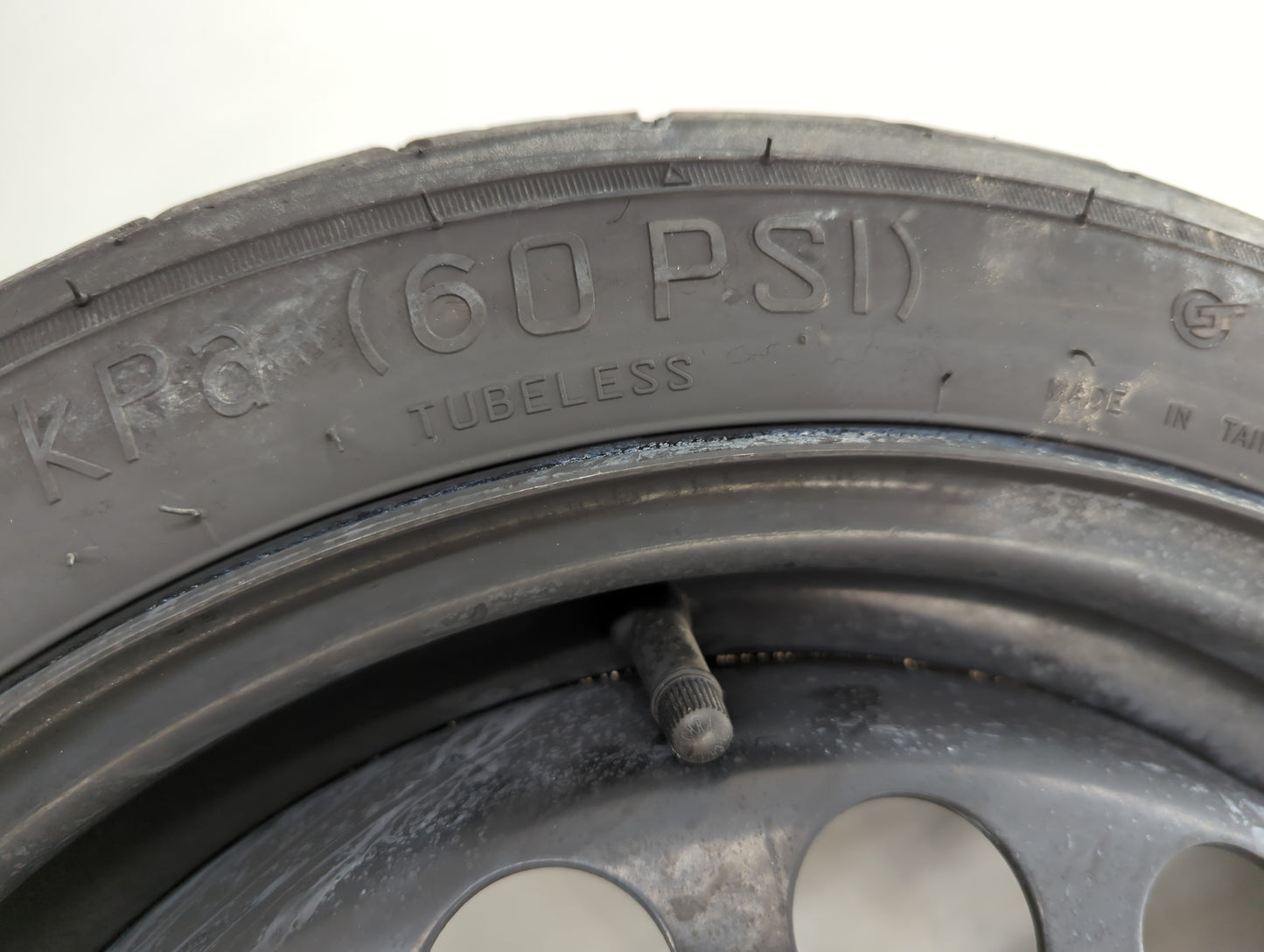 2010 Pontiac G6 Spare Donut Tire Wheel Rim Oem - Oemusedautoparts1.com